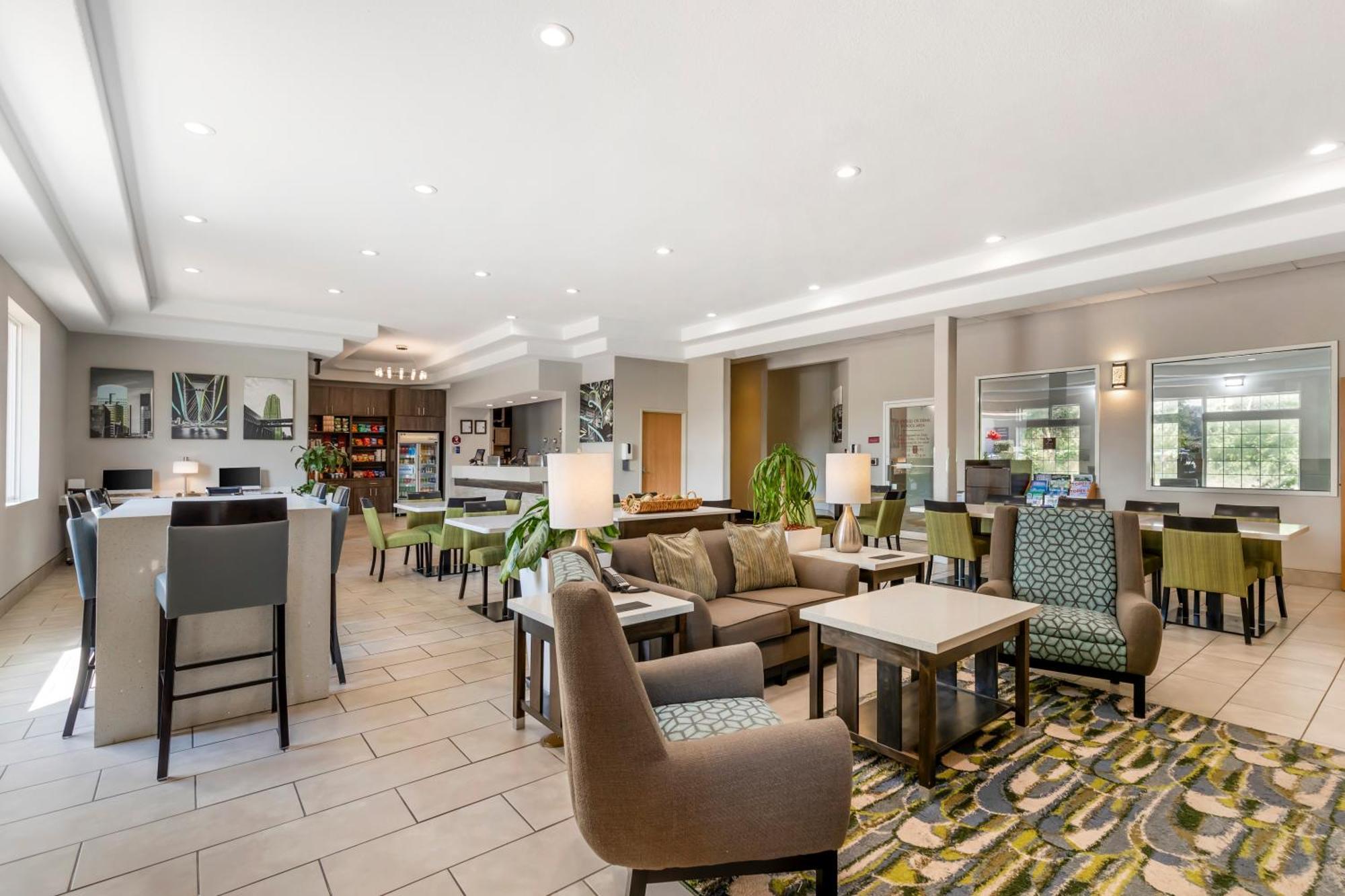 Best Western Plus Des Moines West Inn & Suites Clive Exterior foto