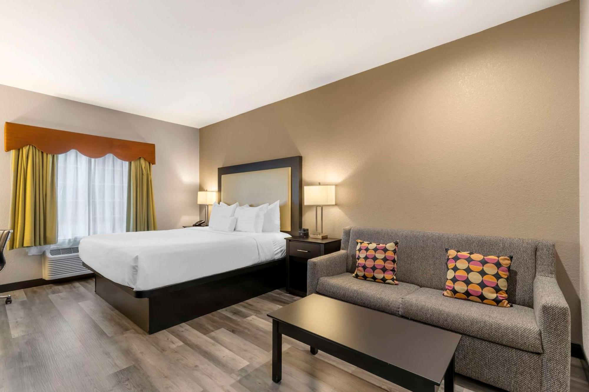 Best Western Plus Des Moines West Inn & Suites Clive Exterior foto
